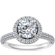 鉑金滾轉光環鑽石訂婚戒指